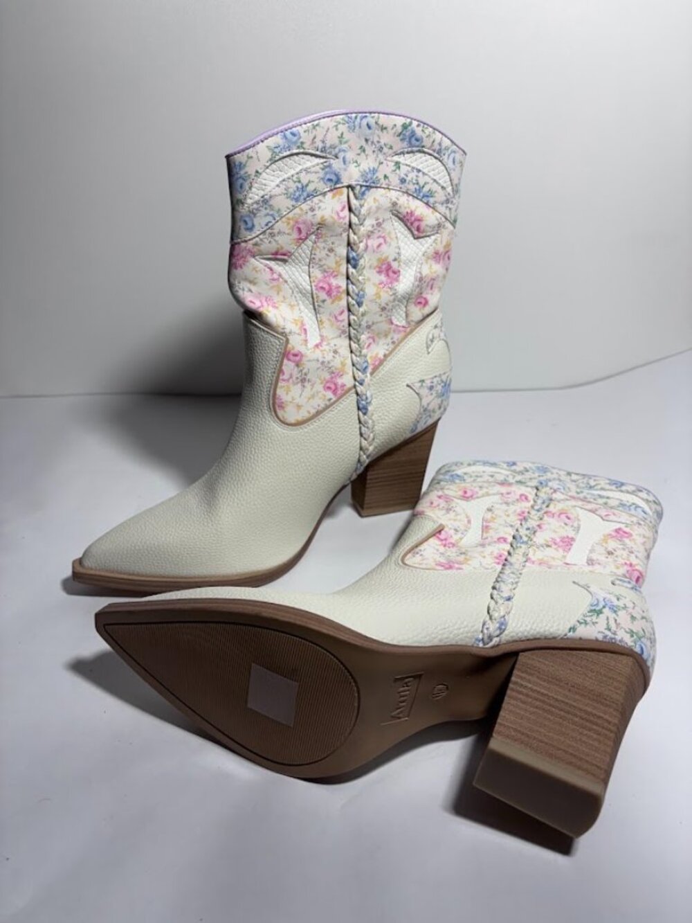 Arula by Alterd State floral and white cowboy boots size 11